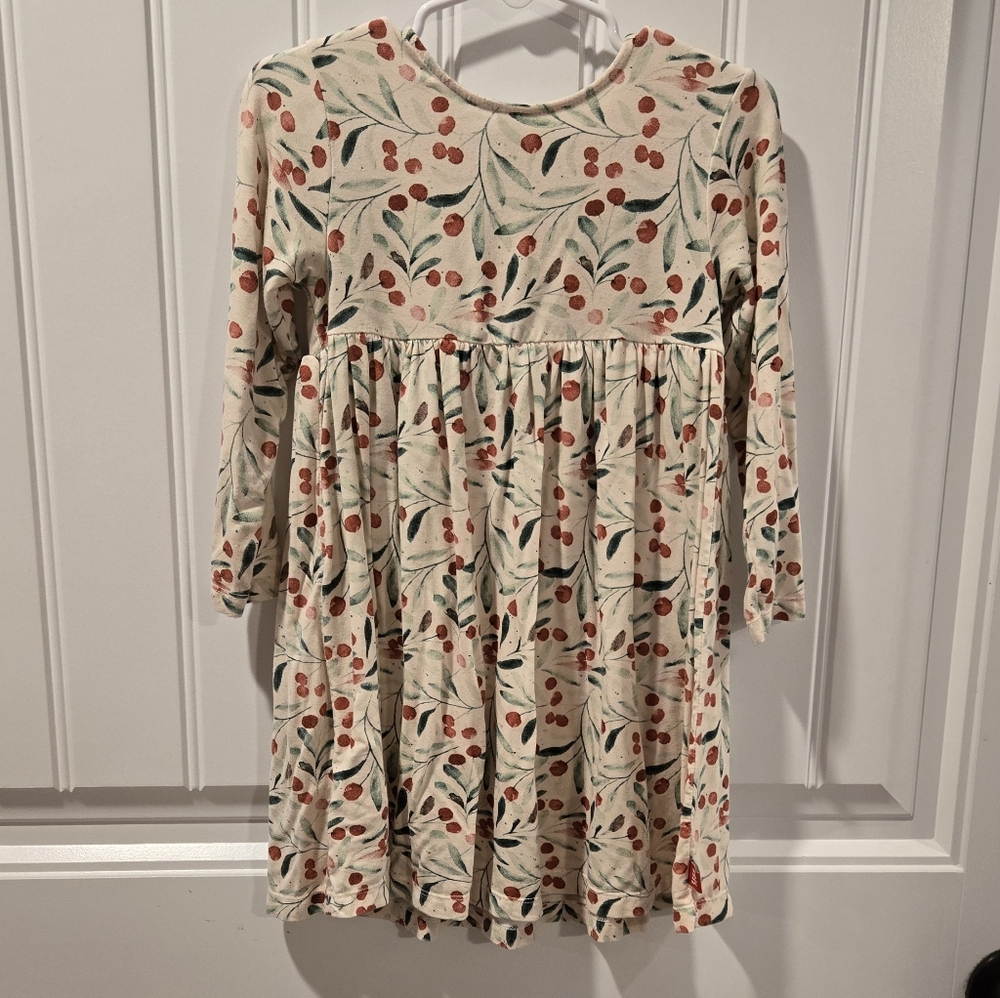 Magnetic Me Modal Dress Set - Picture 3 of 7